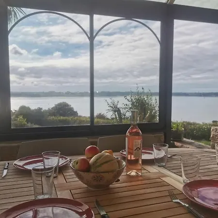 Kermartin - Maison De Famille Avec Vue Sur La Baie De Morlaix Plouézocʼh Exterior foto